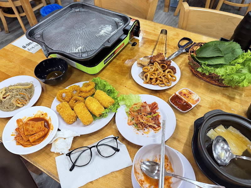 Buffet thịt Hàn Quốc V&K