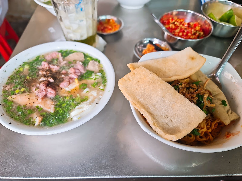 Bún Nước Cô Huyền