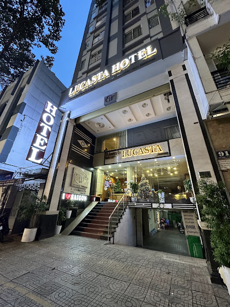 Khách sạn LUCASTA HOTEL