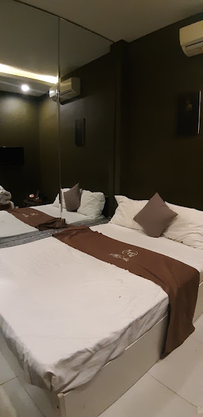 Khách Sạn Mộc Lan