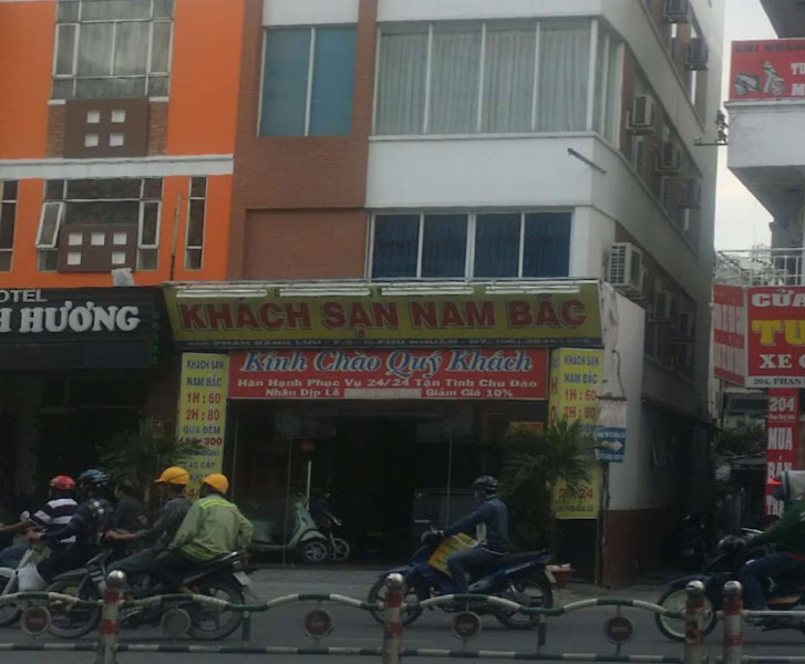 Khách sạn Nam Bắc