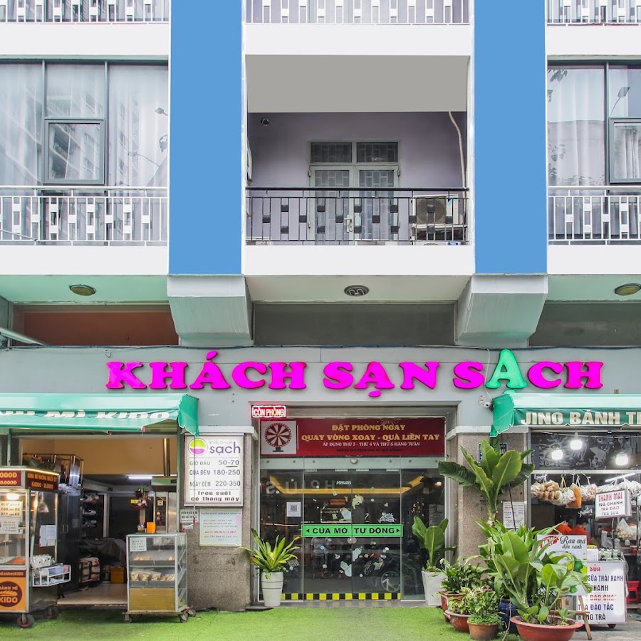 KHÁCH SẠN SẠCH HOA CÚC