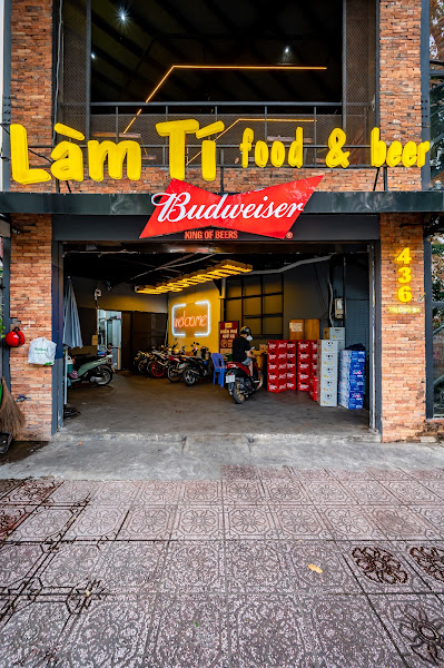 Làm Tí - Food & Beer