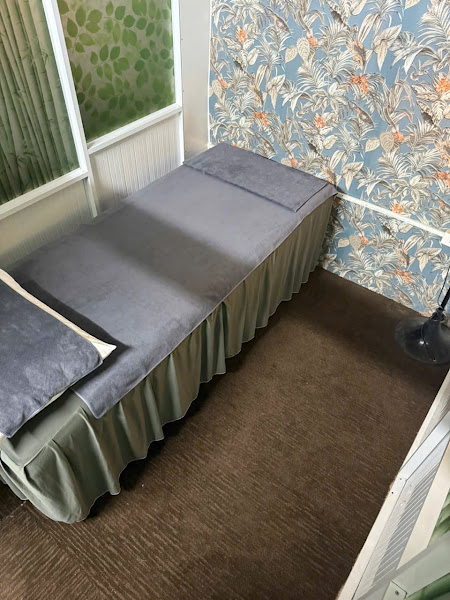 LOTUS SPA MASSAGE