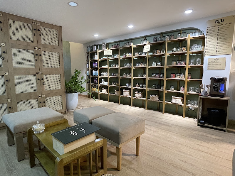 Massage Body Trị Liệu - RÊU Spa Phú Nhuận