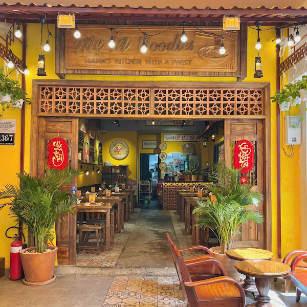 Mẹ Ỉn Noodles