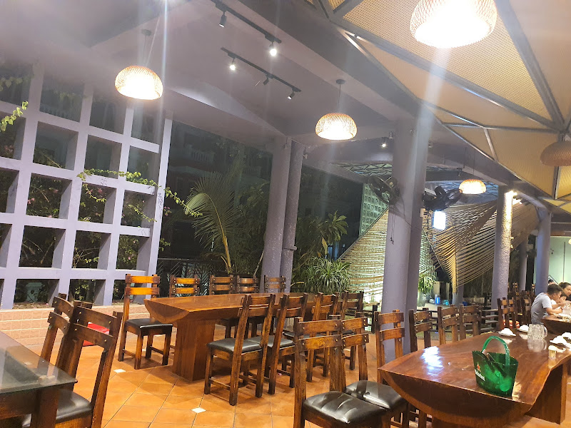 Nhà hàng Cây Dừa