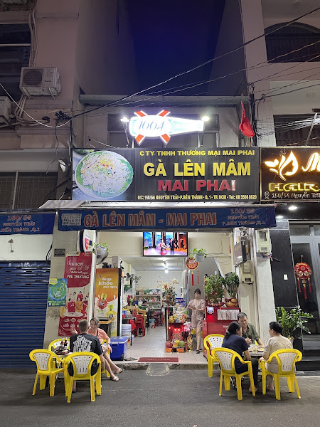 Quán ăn gia đình Gà Lên Mâm Mai Phai