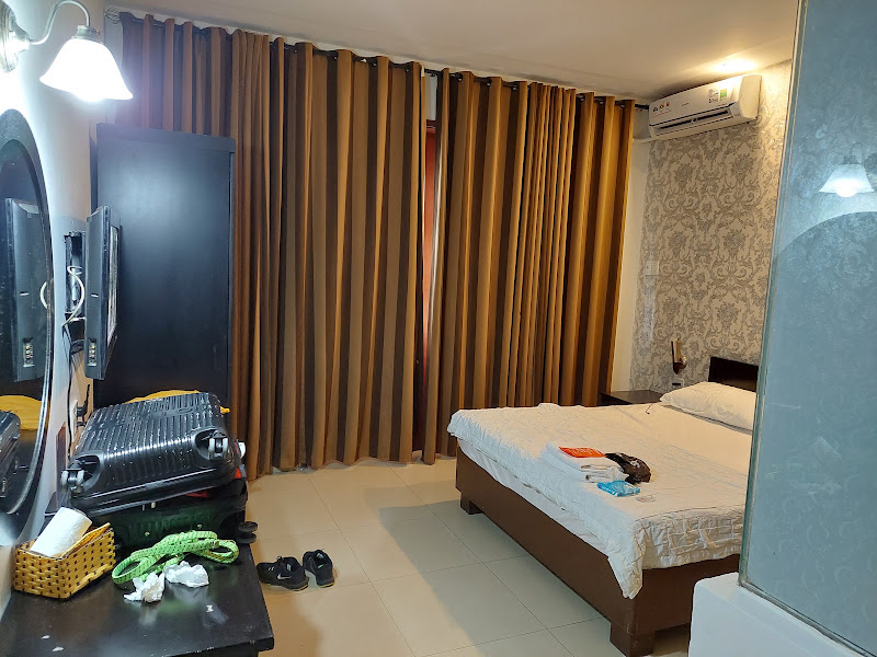 RedDoorz near Tan Dinh Market 3