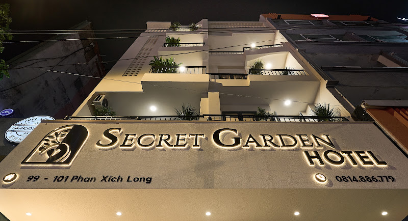 Secret Garden Hotel Phan Xích Long by Urban B