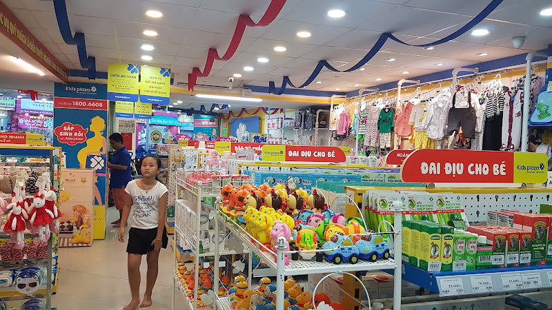 Siêu thị mẹ bầu và em bé KidsPlaza Phan Đăng Lưu