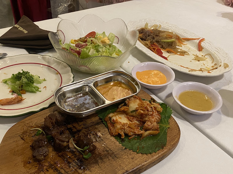 Tiệm ăn Haai Đứa Mình