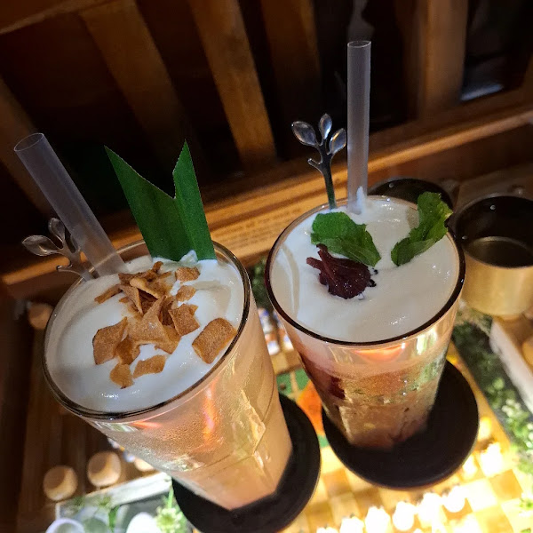 Tiệm Trà Xóm Mơ
