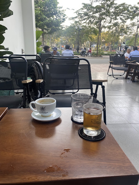 Trung Nguyên E-Coffee Topaz Twins