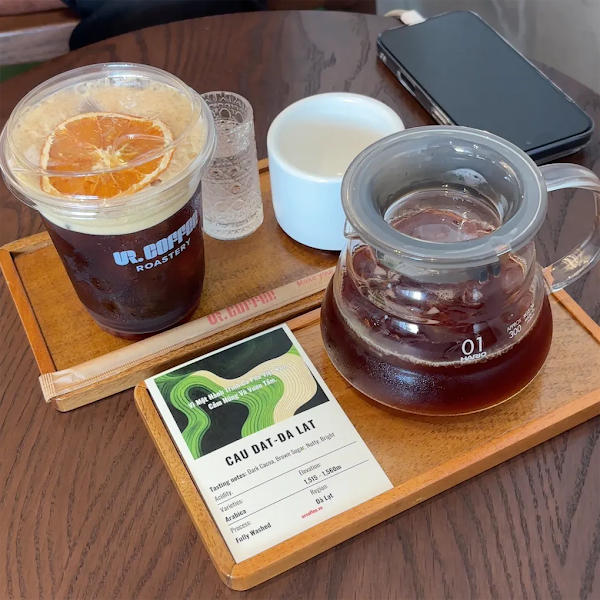 UR.COFFEE ROASTERY